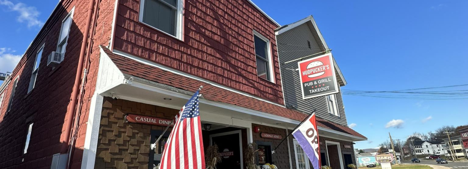 Hudpuckers Pub & Grill cover image