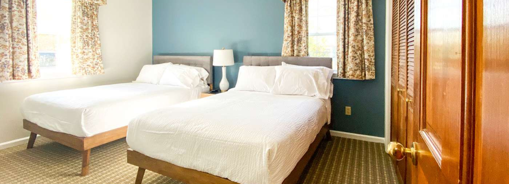 The Central Downtown Inn + Suites cover image