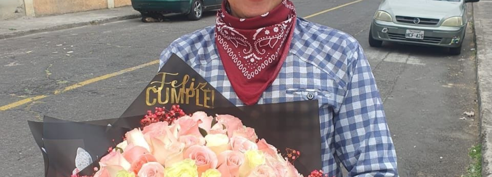 Patrón Ambateño Cover Image