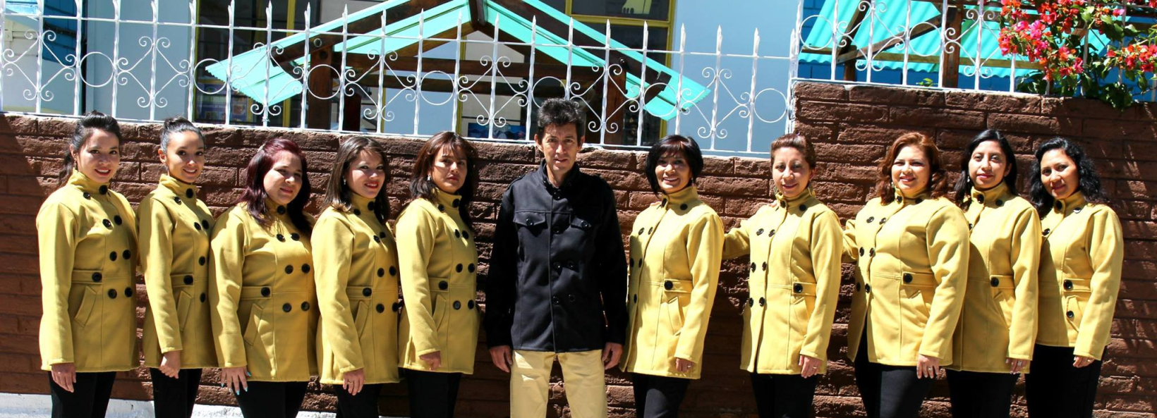 Institución Educativa Pachacamac "De la Cuna a la Luna" Cover Image