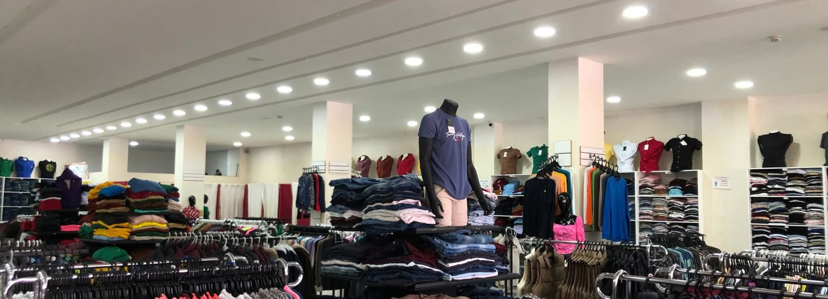 Pelileo JEANS Cover Image